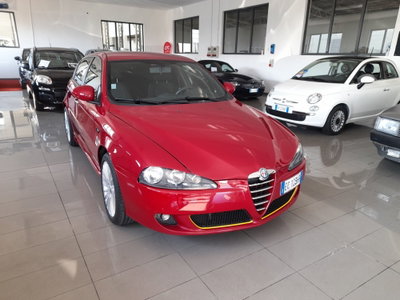 Alfa Romeo 147 1.6 16V TS (105) 5 porte Moving usata