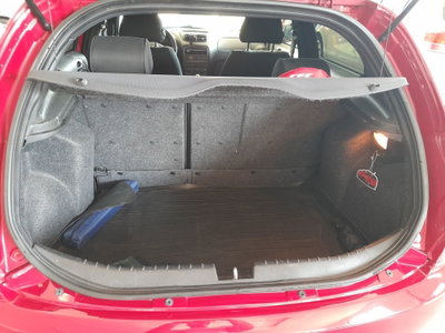 Alfa Romeo 147 1.6 16V TS (105) 5 porte Moving (16)