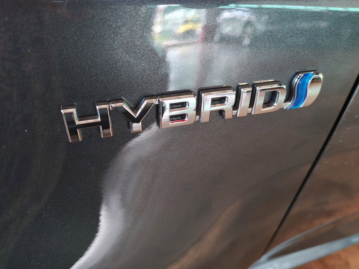 Toyota Yaris 1.5 Hybrid 5 porte Energy (13)