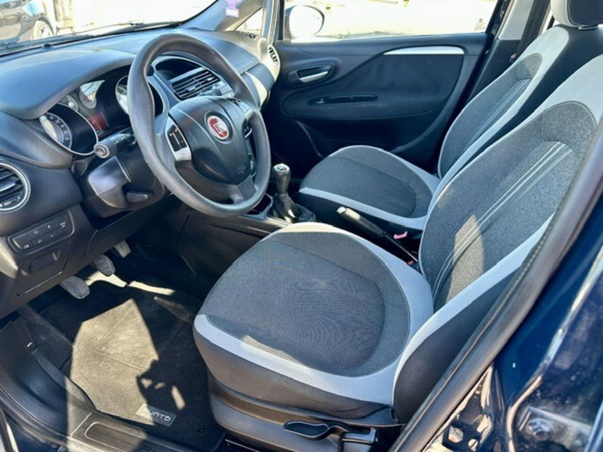 Fiat Punto Evo 1.3 Mjt 75 CV 5 porte Dynamic (10)