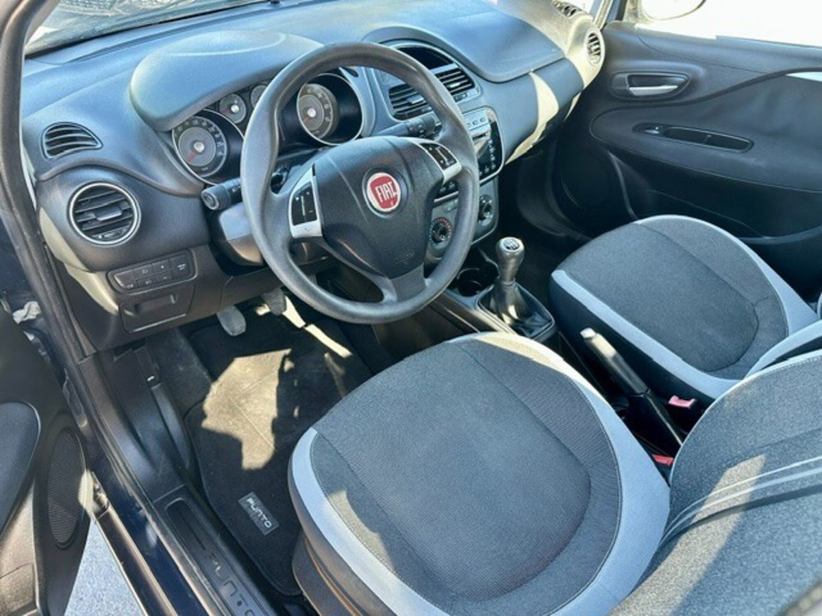 Fiat Punto Evo 1.3 Mjt 75 CV 5 porte Dynamic (9)