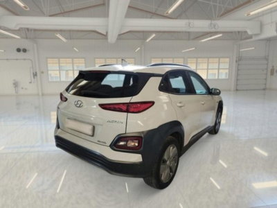 Hyundai Kona EV 64 kWh XPrime (3)
