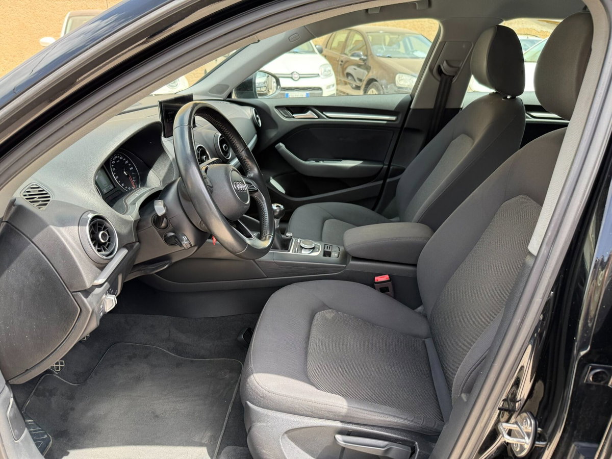 Audi A3 Sportback 1.6 TDI Business (12)