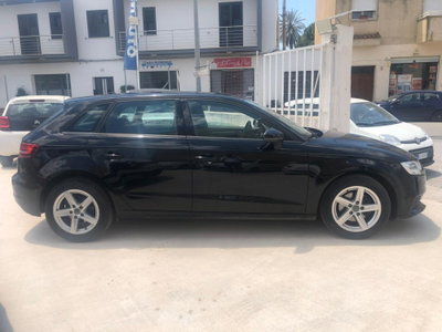 Audi A3 Sportback 1.6 TDI Business (2)