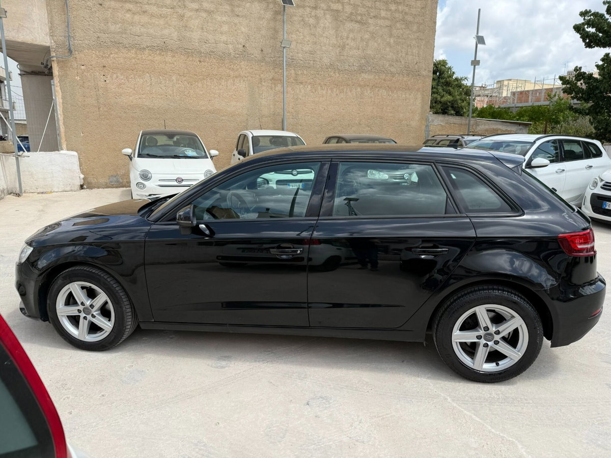 Audi A3 Sportback 1.6 TDI Business (6)