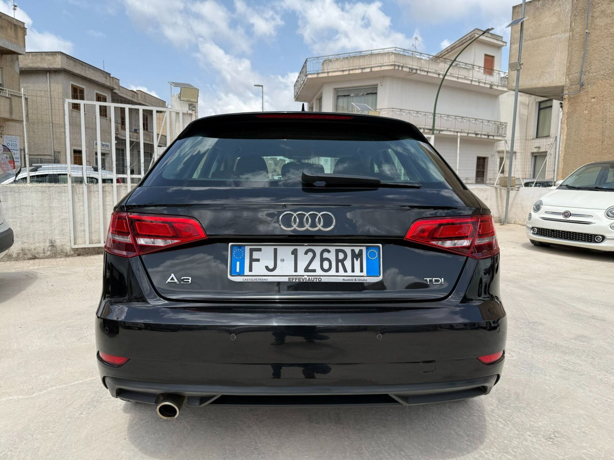 Audi A3 Sportback 1.6 TDI Business (8)