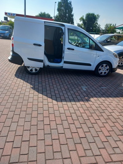 Ford Transit Courier 1.5 TDCi 75CV  Trend (12)