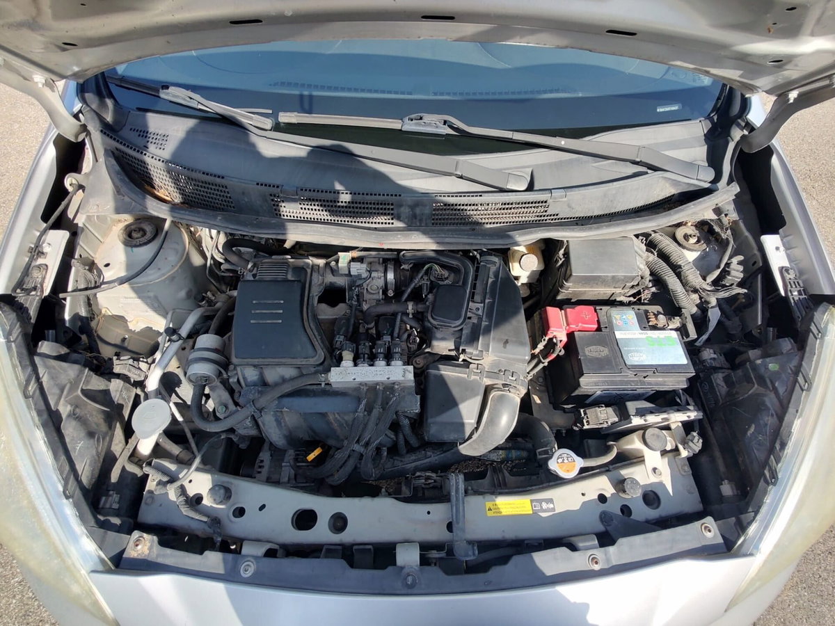 Nissan Micra 1.2 12V 5 porte Acenta (11)