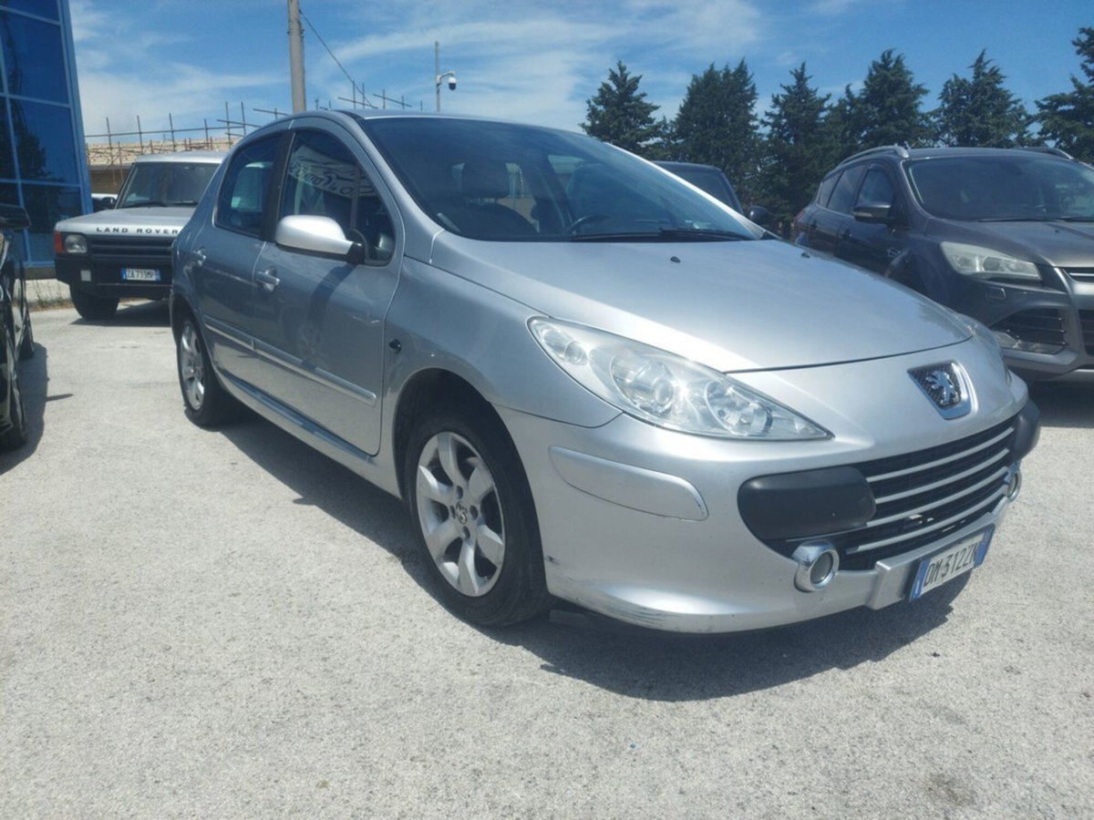 Peugeot 307 16V HDi FAP 110CV 3p. Australian (2)