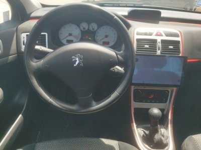 Peugeot 307 16V HDi FAP 110CV 3p. Australian (9)
