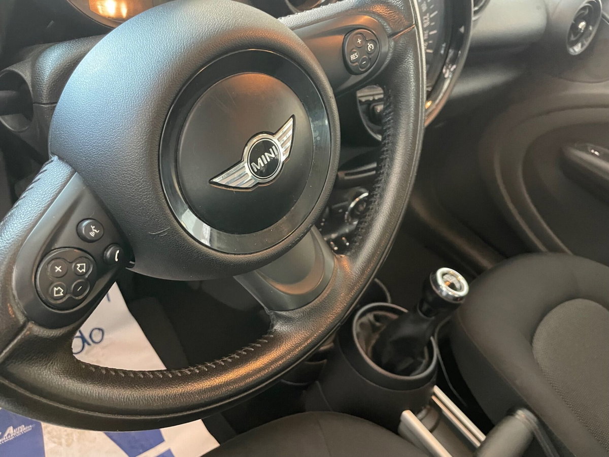 MINI Mini Countryman 1.6 One D Business Countryman (9)