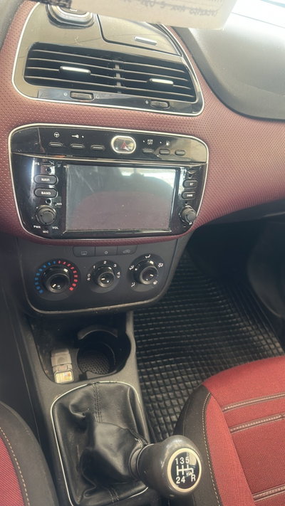Fiat Punto Evo 1.4 5 porte Active Natural Power (3)