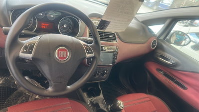 Fiat Punto Evo 1.4 5 porte Active Natural Power (6)