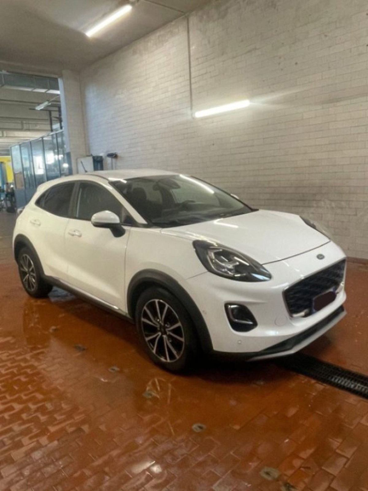 Ford Puma 1.0 EcoBoost Hybrid 125 CV S&S aut. Titanium Design