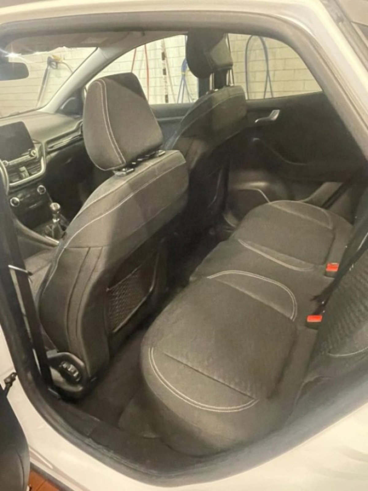 Ford Puma 1.0 EcoBoost Hybrid 125 CV S&S aut. Titanium Design (3)
