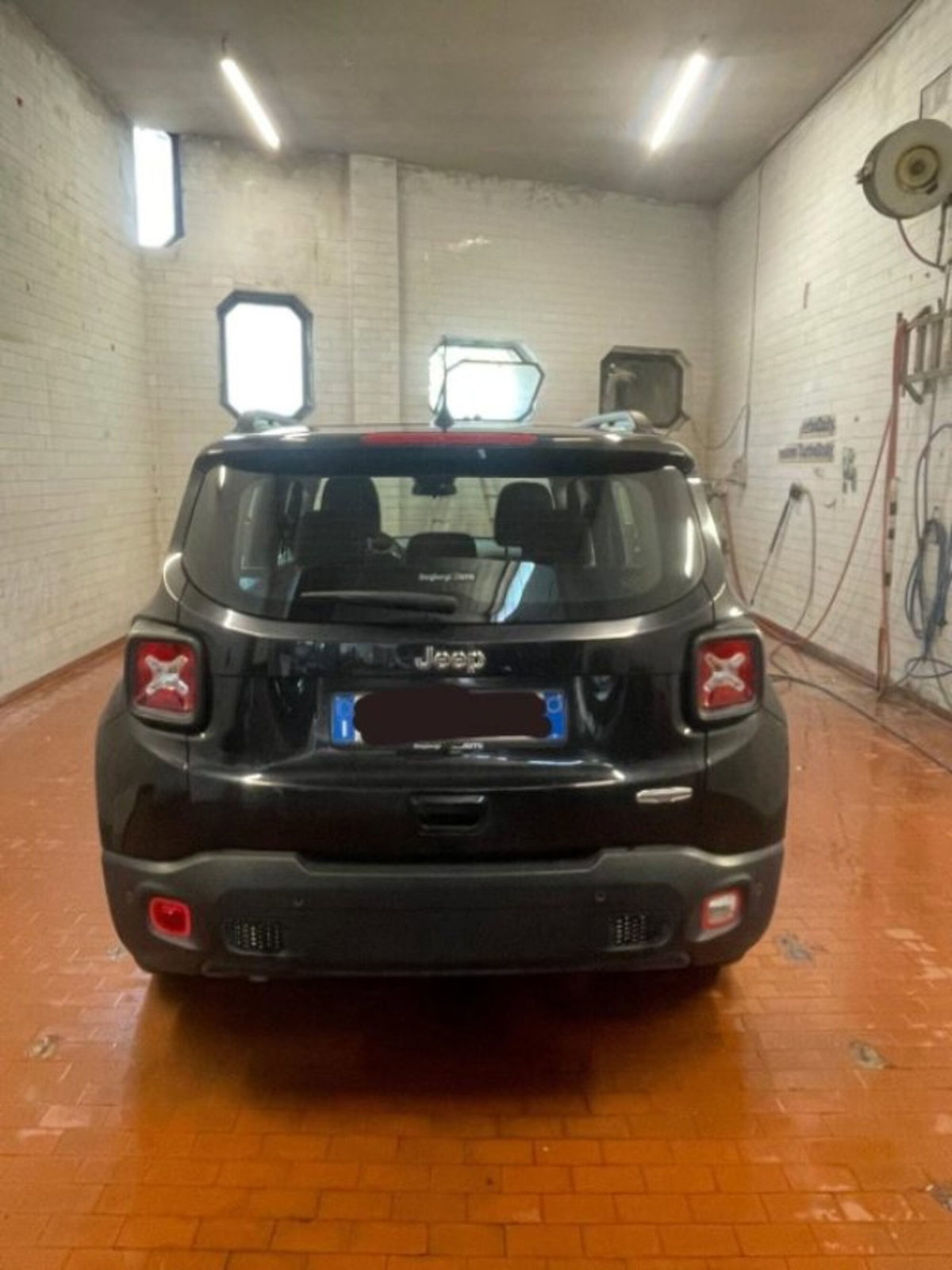 Jeep Renegade 1.6 Mjt DDCT 120 CV Longitude (16)