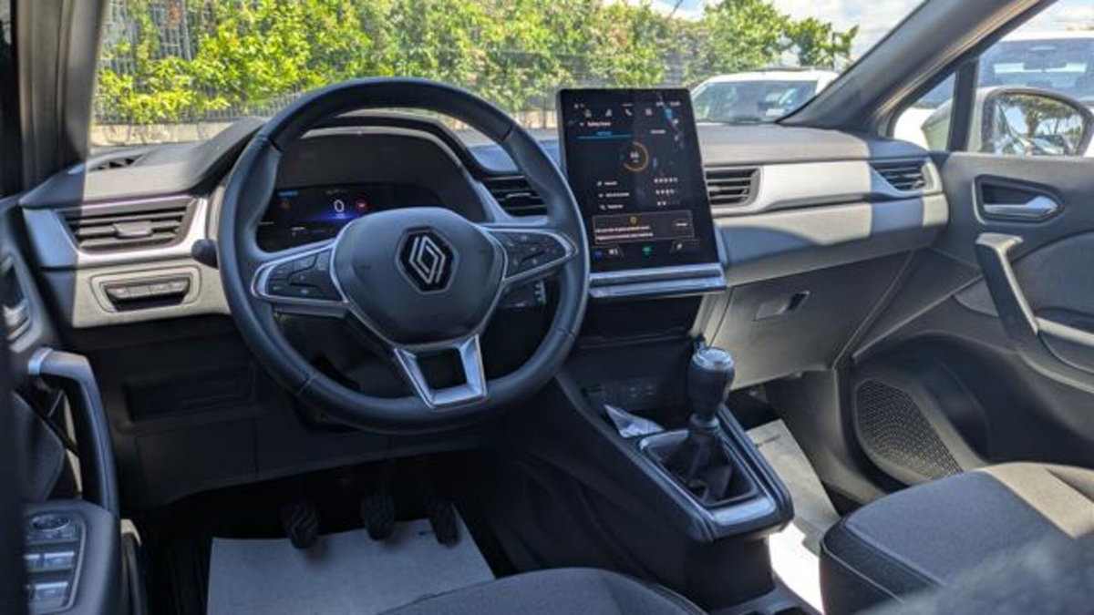 Renault Captur TCe 90 CV Techno (5)