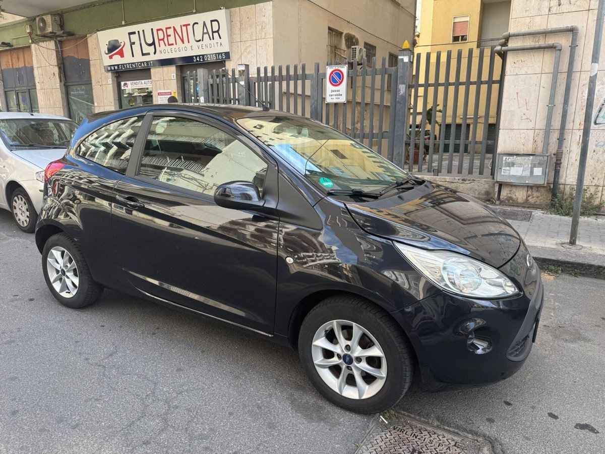 Ford Ka 1.2 8V 69CV Titanium (2)