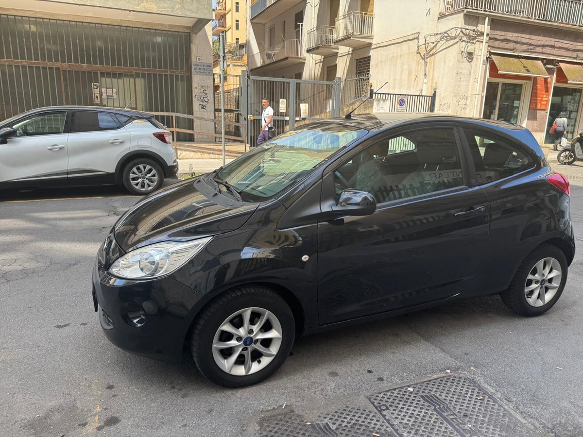 Ford Ka 1.2 8V 69CV Titanium (5)