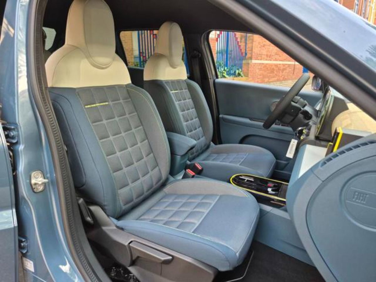 Fiat Grande Panda 1.2 La Prima 100cv (20)