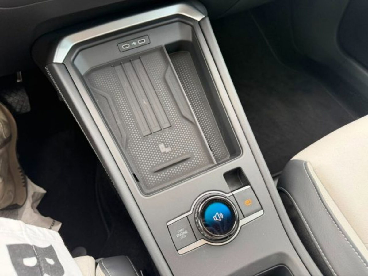 Volkswagen T-Roc 1.5 etsi Style 115cv dsg (15)