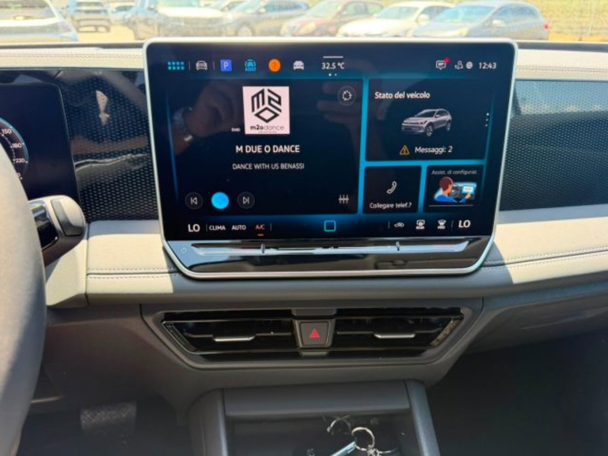 Volkswagen Tiguan 2.0 tdi Edition 150cv dsg (16)