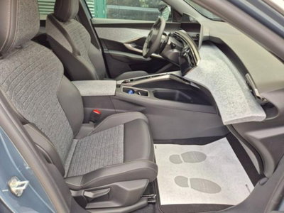 Peugeot 3008 1.2 hybrid Allure Business 145cv e-dcs6 (11)