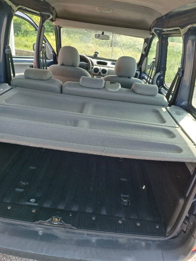 Renault Kangoo 1.2 16V 5p. Ice (3)