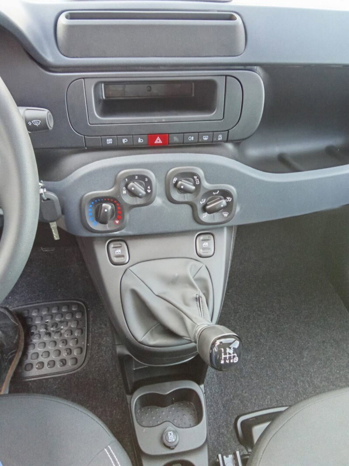 Fiat Panda 1.0 firefly hybrid Pop s&s 70cv (17)