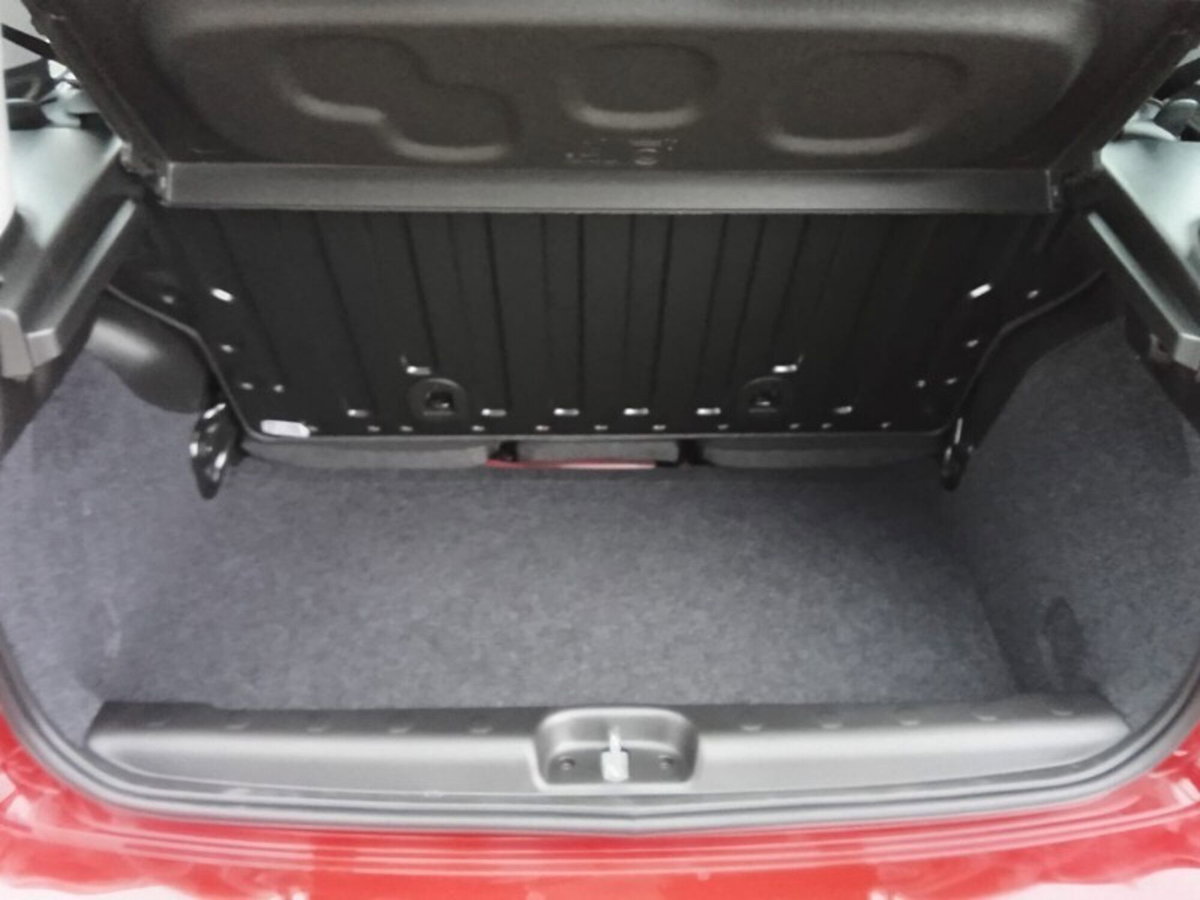 Fiat Panda 1.0 firefly hybrid Icon s&s 70cv (9)