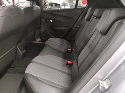 Peugeot 2008 1.2 puretech Allure s&s 130cv eat8 (14)