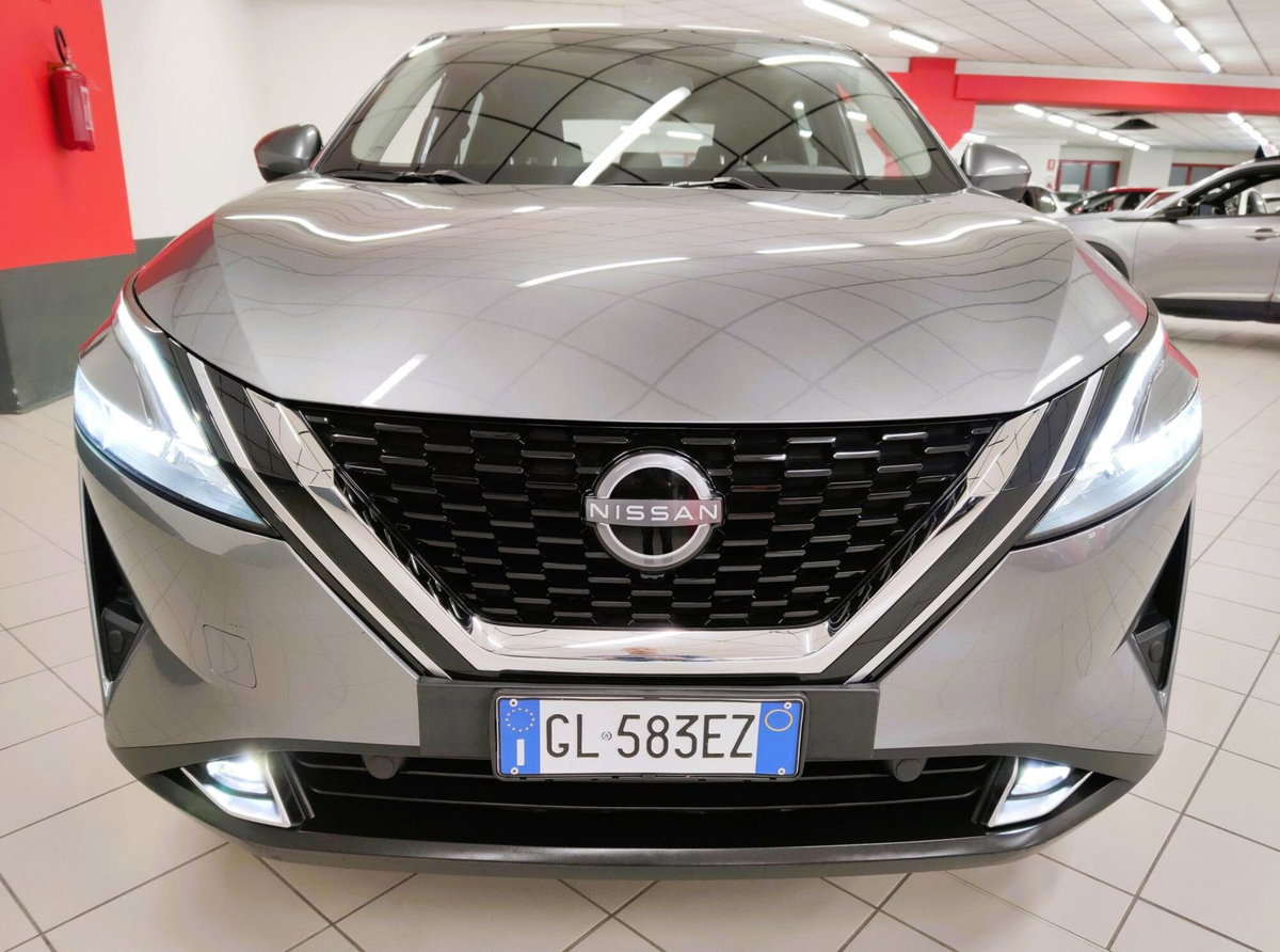Nissan Qashqai 1.3 mhev Business 2wd 158cv xtronic (2)