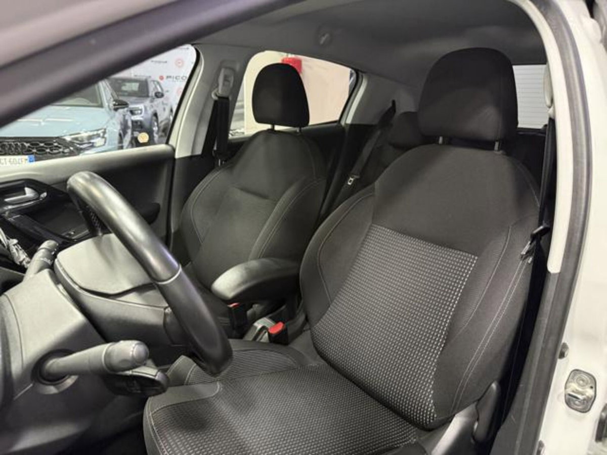 Peugeot 208 BlueHDi 100 Stop&Start 5 porte Allure (10)