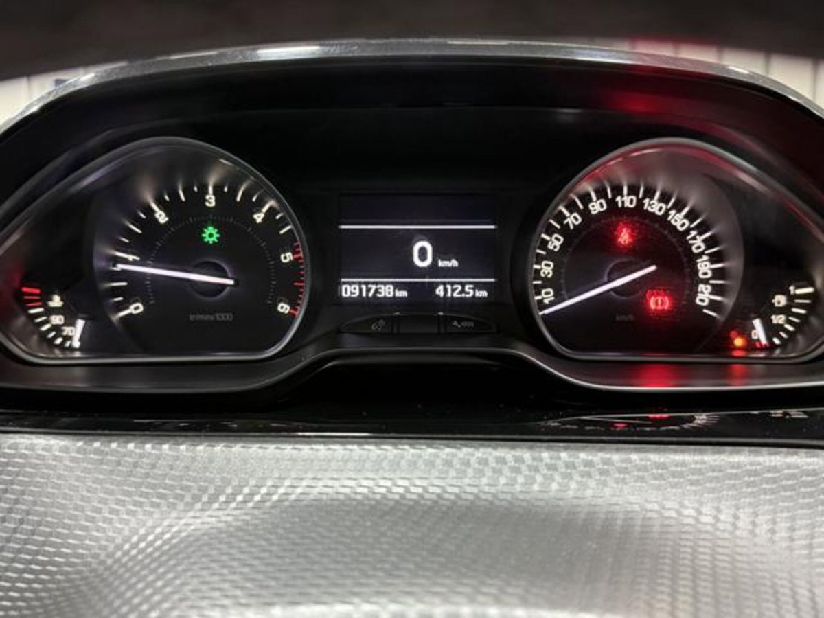 Peugeot 208 BlueHDi 100 Stop&Start 5 porte Allure (15)