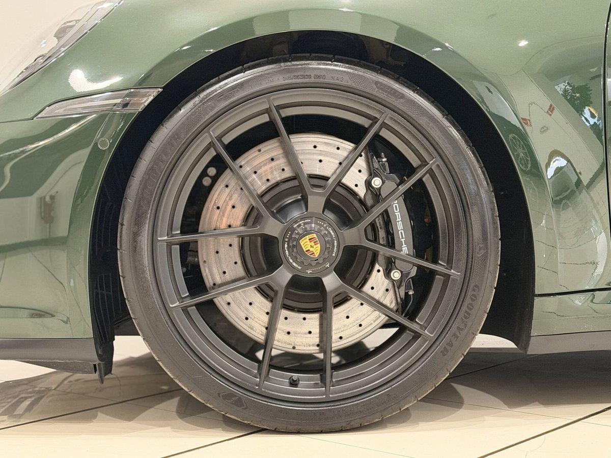 Porsche 911 Coupé 3.6 Carrera GTS auto (6)