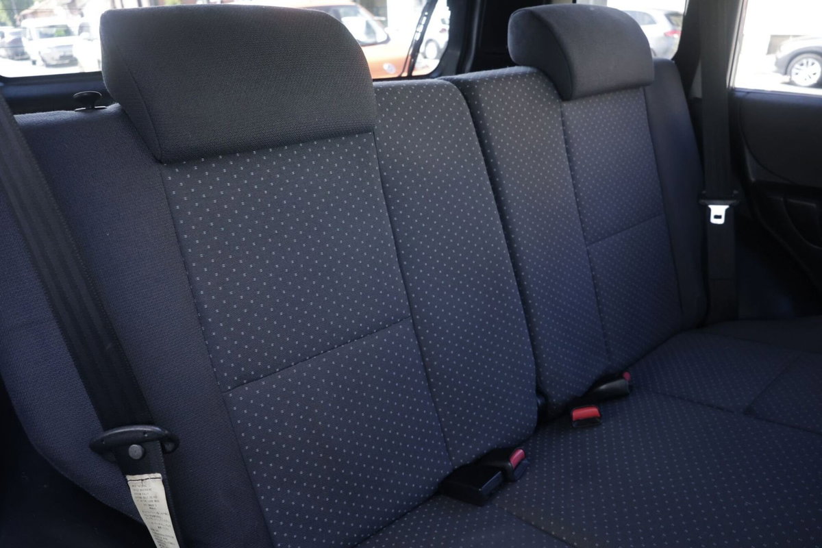 Mitsubishi Pajero 1.8 16V MPI 5 porte (11)