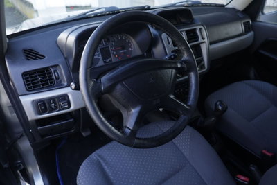 Mitsubishi Pajero 1.8 16V MPI 5 porte (13)