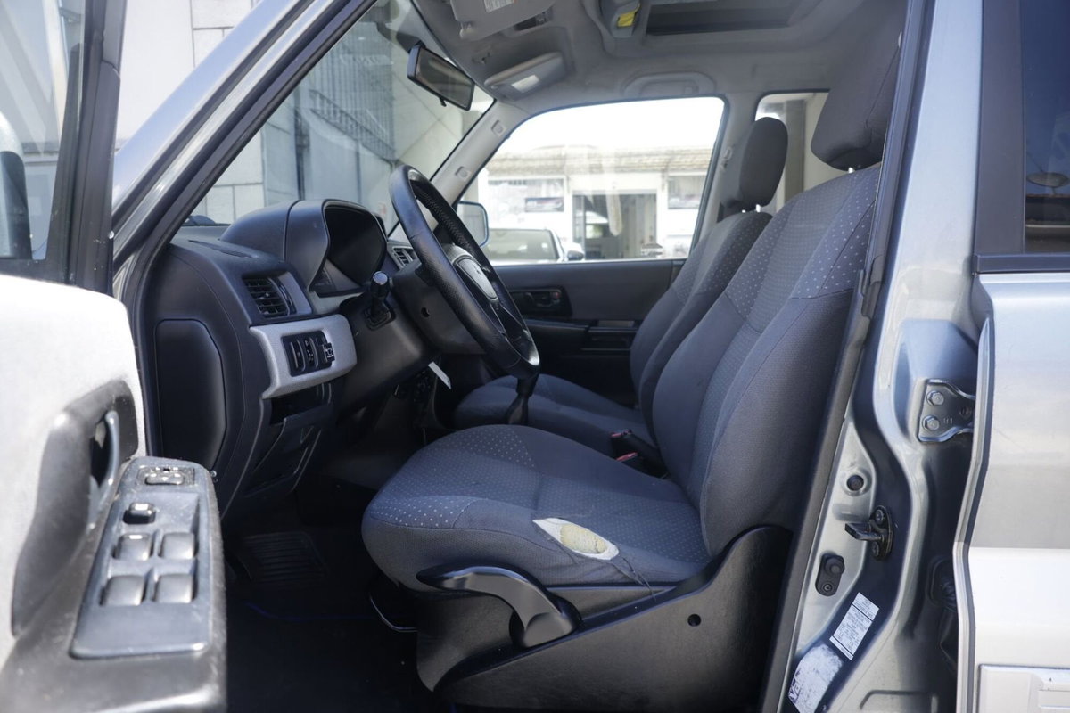 Mitsubishi Pajero 1.8 16V MPI 5 porte (16)
