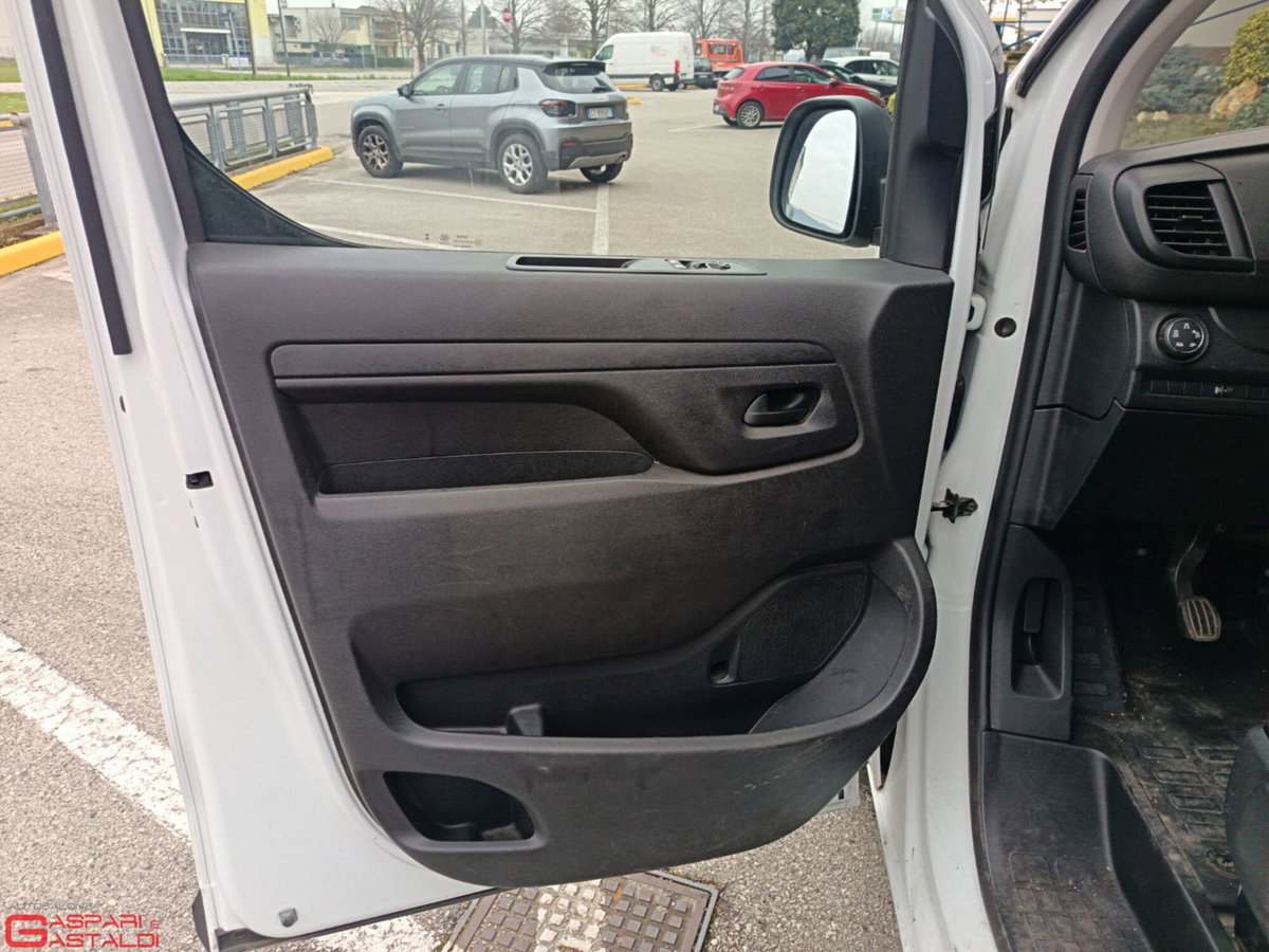 Peugeot Expert Furgone std 2.0 Bluehdi 140cv S&S d.cab mobile (12)