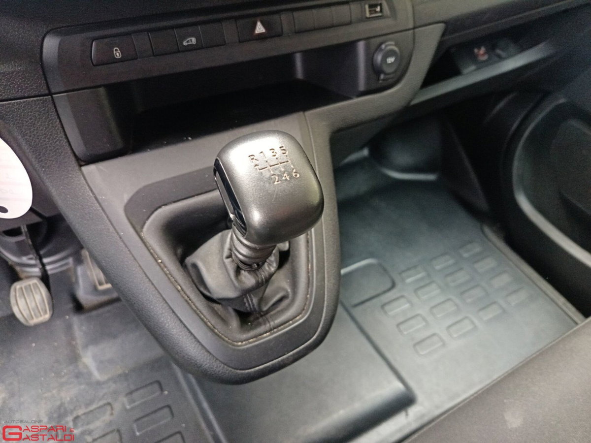 Peugeot Expert Furgone std 2.0 Bluehdi 140cv S&S d.cab mobile (19)