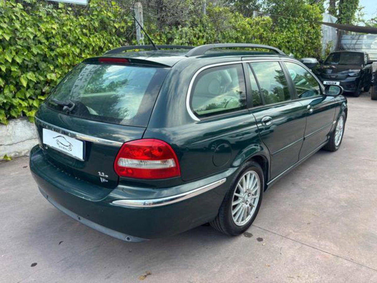 Jaguar X-Type 2.2D cat Wagon Executive (4)