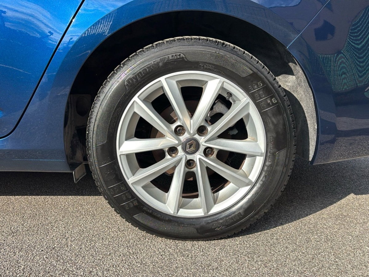 Renault Mégane Sporter Blue dCi 115 CV Business (20)