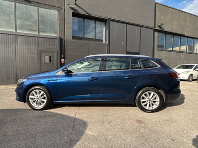 Renault Mégane Sporter Blue dCi 115 CV Business (5)