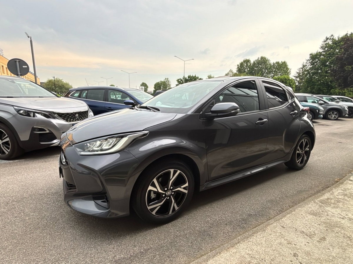 Toyota Yaris 1.5 Hybrid 5 porte Trend