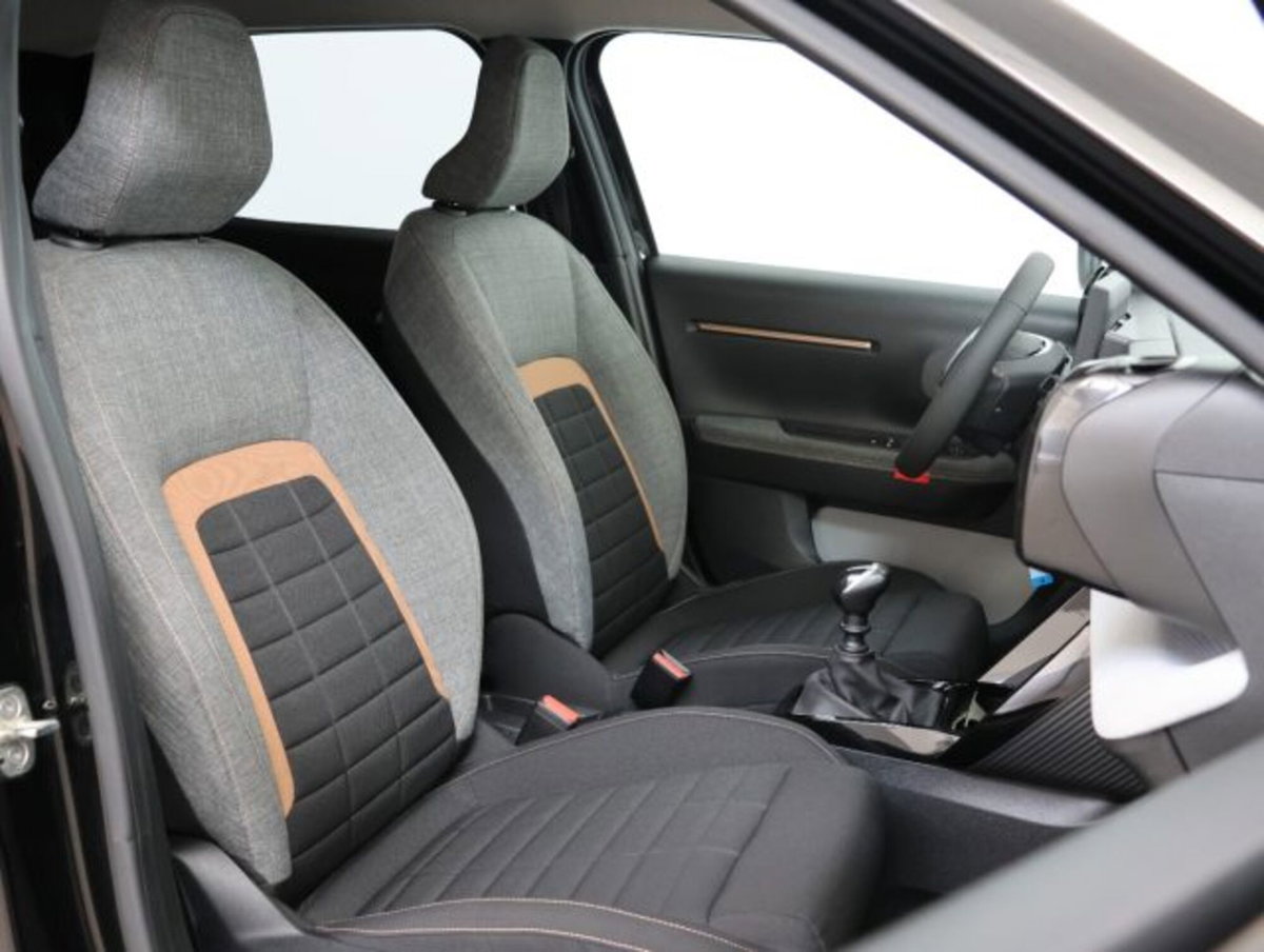 Citroen C3 Aircross 1.2 puretech turbo Plus 100cv (11)