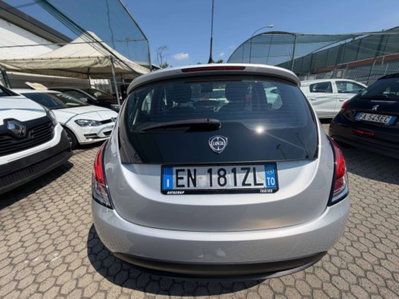 Lancia Ypsilon 1.3 MJT 16V 95 CV 5 porte S&S Gold (3)
