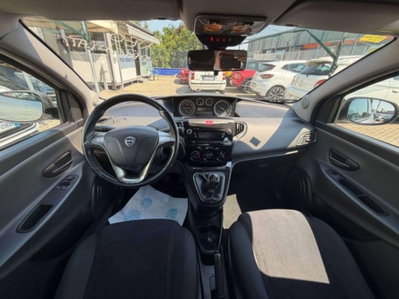 Lancia Ypsilon 1.3 MJT 16V 95 CV 5 porte S&S Gold (7)