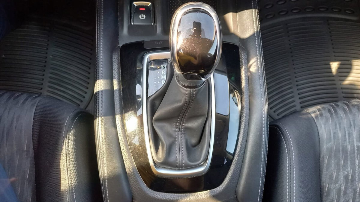 Nissan X-Trail 1.6 dCi 2WD N-Connecta (10)