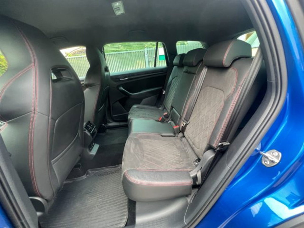 Skoda Kodiaq 2.0 TSI 4x4 DSG 7 posti RS (10)