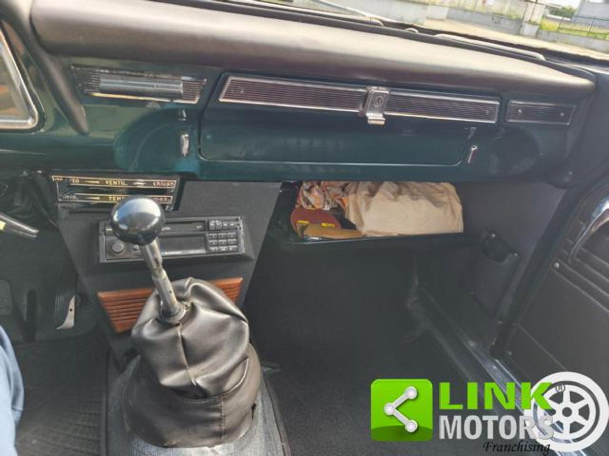 Alfa Romeo Giulia 2.0 Turbo 200 CV AT8 Ti (14)